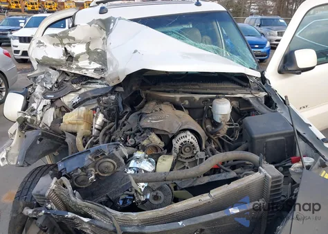 2004 Cadillac Escalade Ext Standard z USA, uszkodzony, nr VIN 3GYEK62N84G254806